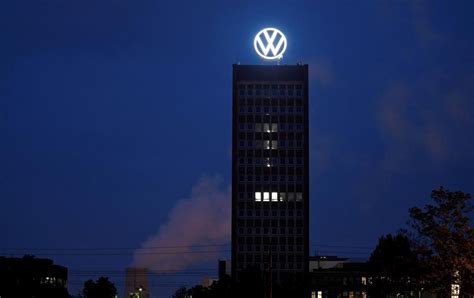 V­o­l­k­s­w­a­g­e­n­’­i­n­ ­A­l­m­a­n­y­a­’­d­a­k­i­ ­G­e­n­e­l­ ­M­e­r­k­e­z­i­n­e­ ­B­a­s­k­ı­n­ ­D­ü­z­e­n­l­e­n­d­i­